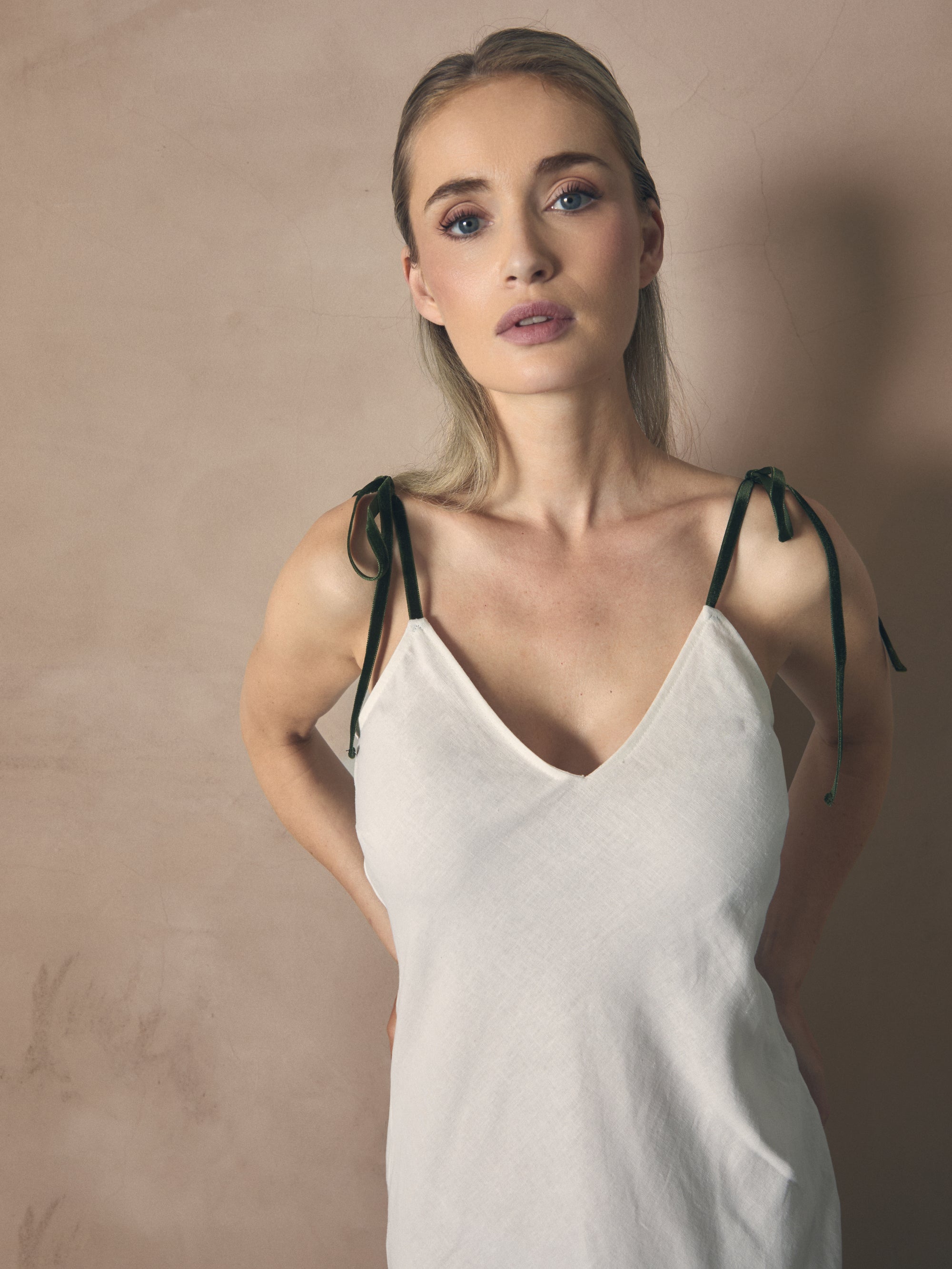 CAMISÓN TIRANTES LAZO