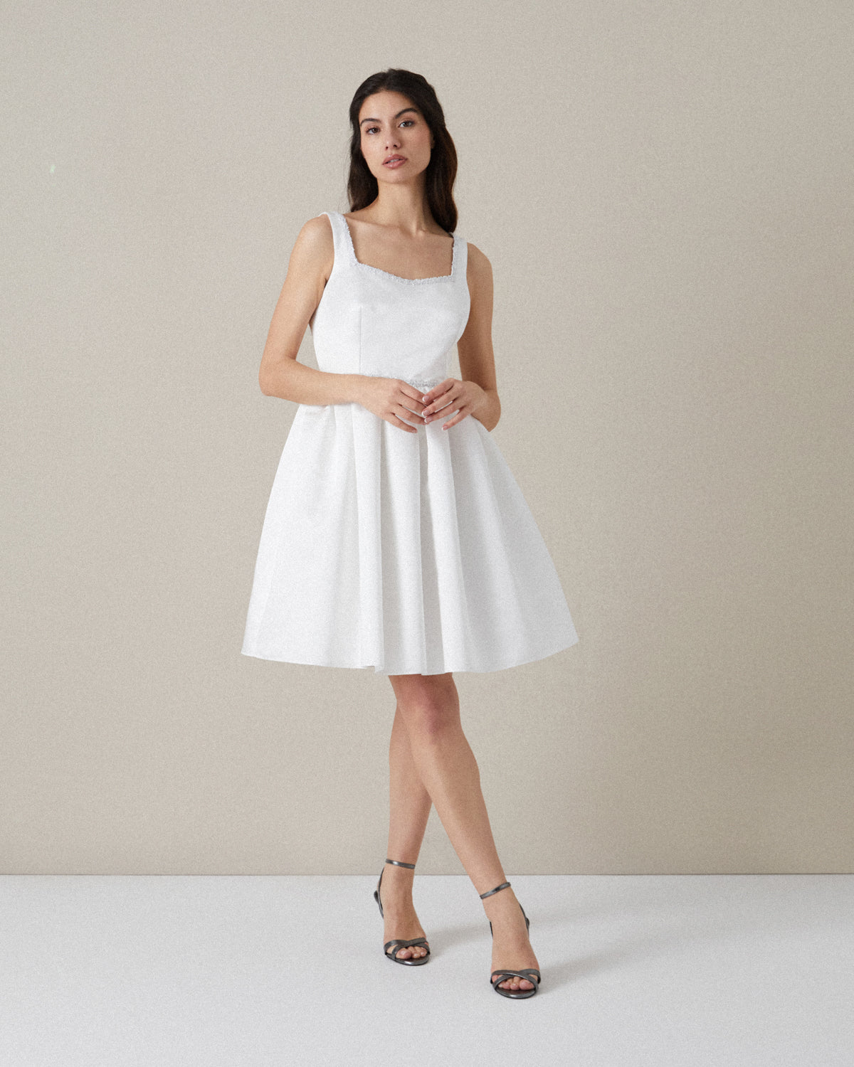 VESTIDO CORTO TIRANTES