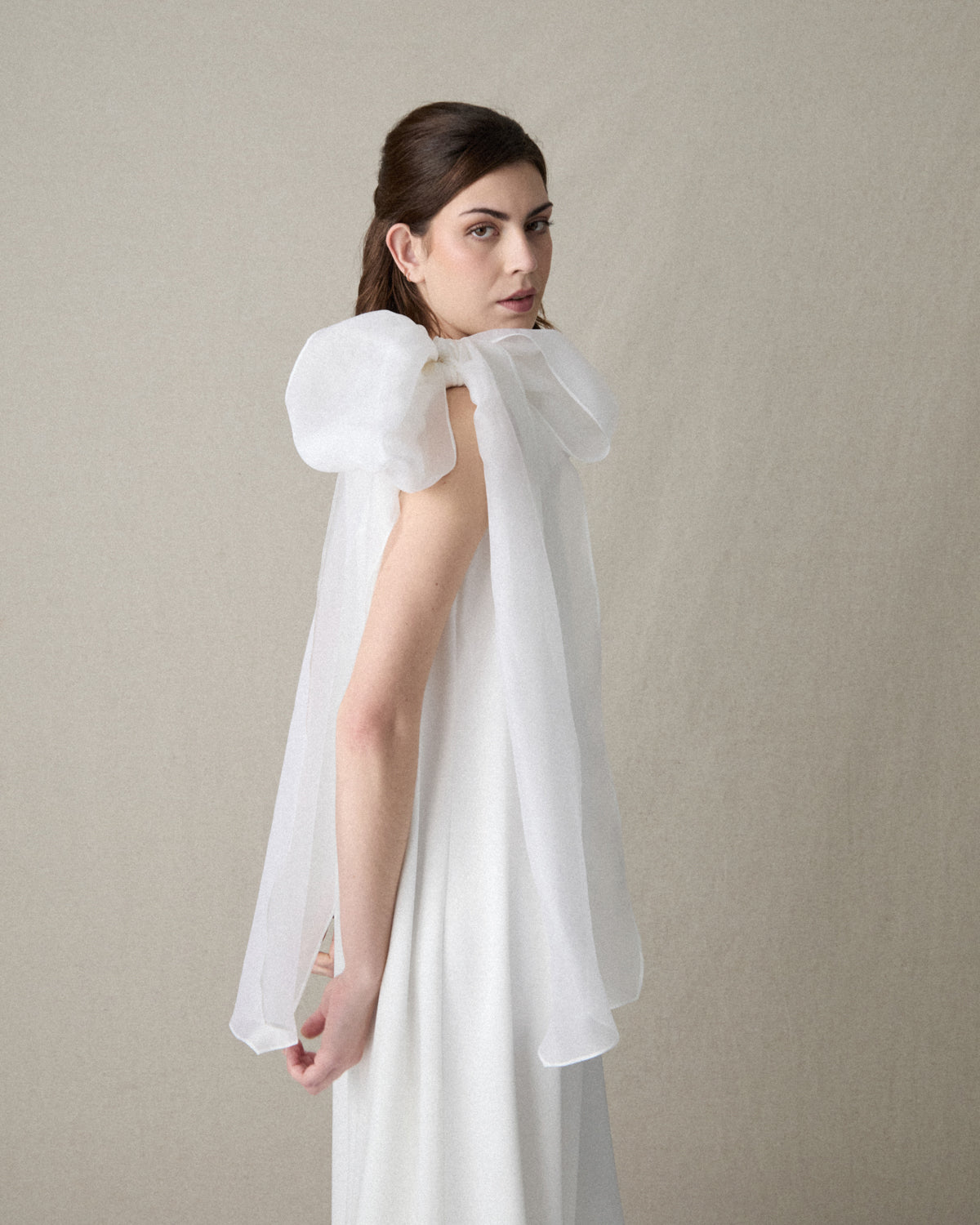 VESTIDO ASIMÉTRICO LAZO