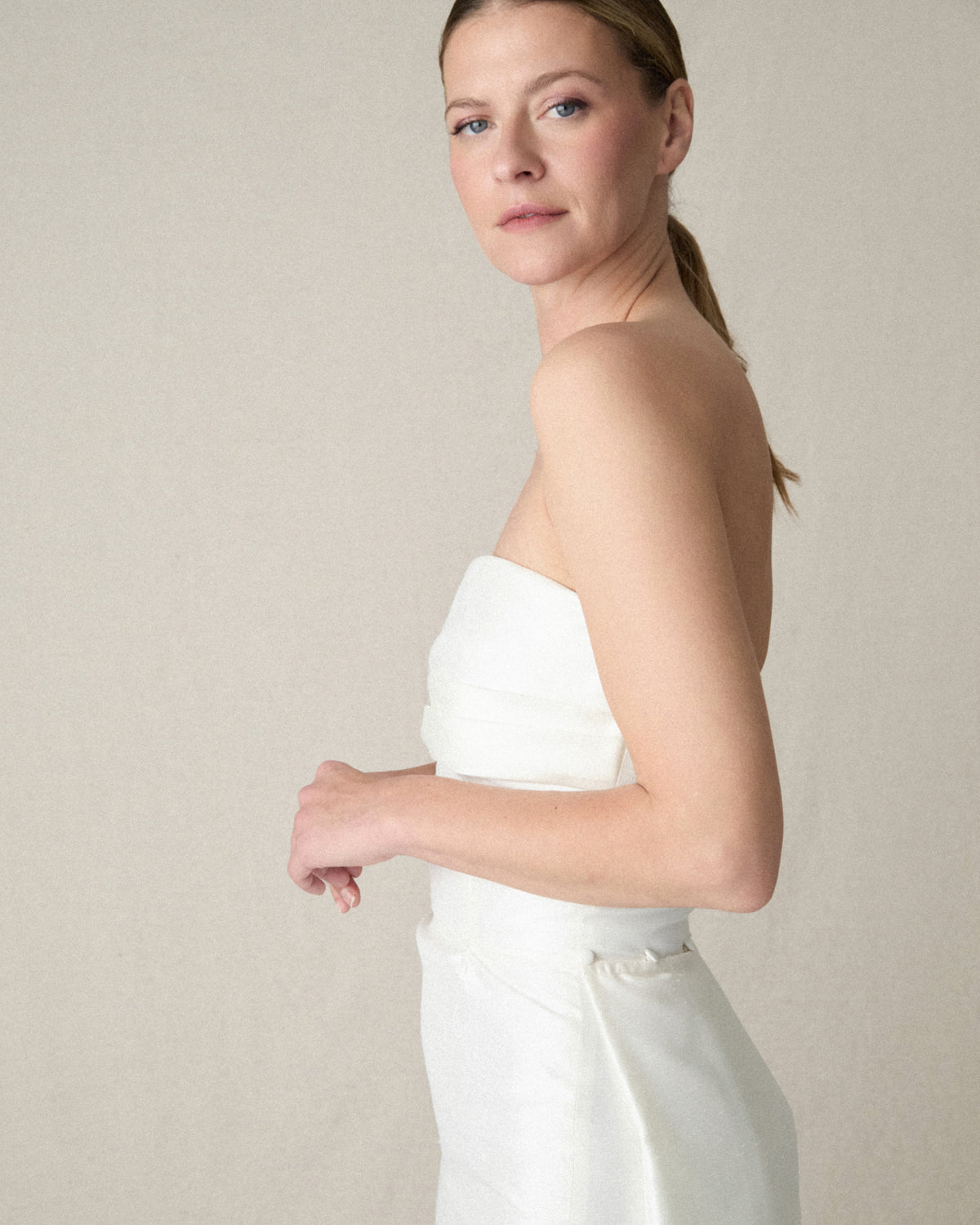 VESTIDO CORTO PALABRA HONOR