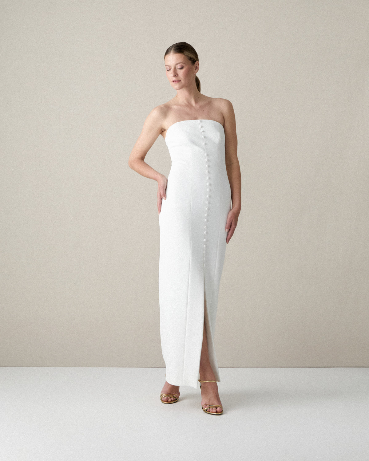 VESTIDO PALABRA HONOR BOTONES